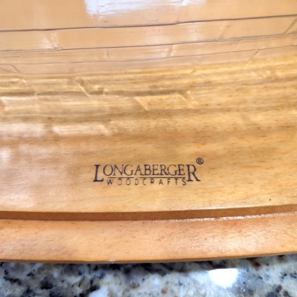 Longaberger Christmas Basket with Damaged Protective Liner - Picture 5 of 5